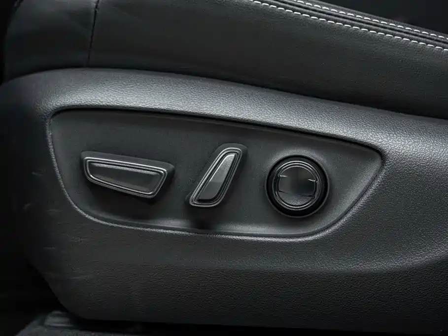 Toyota Prado 2025 — фото 14