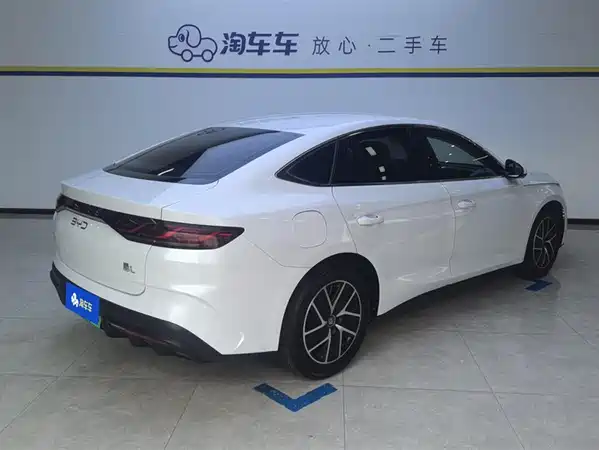 BYD Qin L 2024