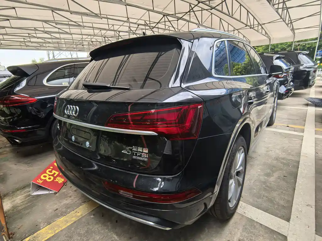 Audi Q5L 2024 — фото 10