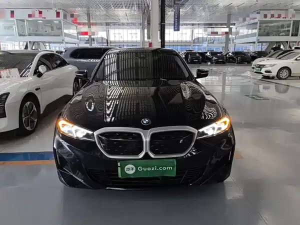 BMW i3 2023
