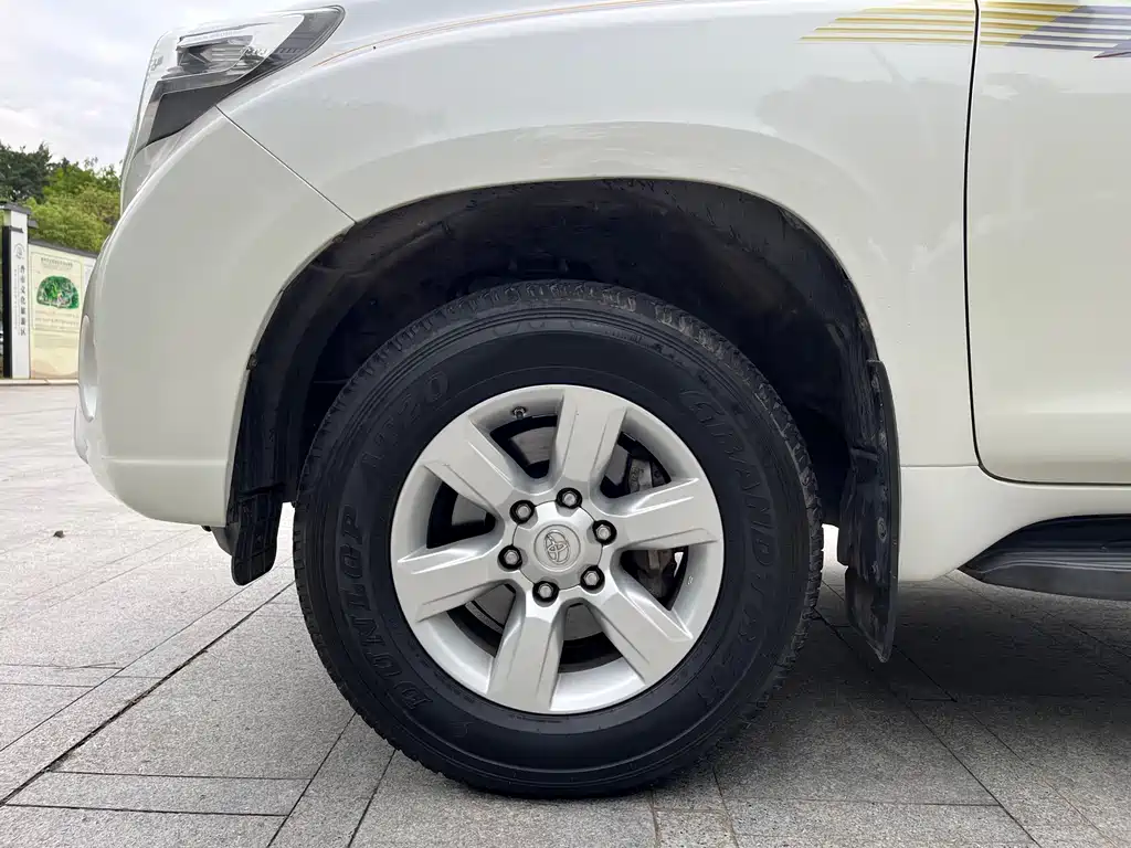 Toyota Prado 2016 — фото 20