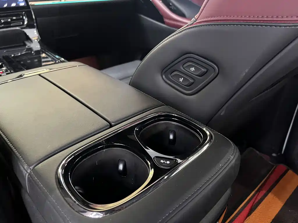 GAC Motor Trumpchi M8 2023 — фото 17