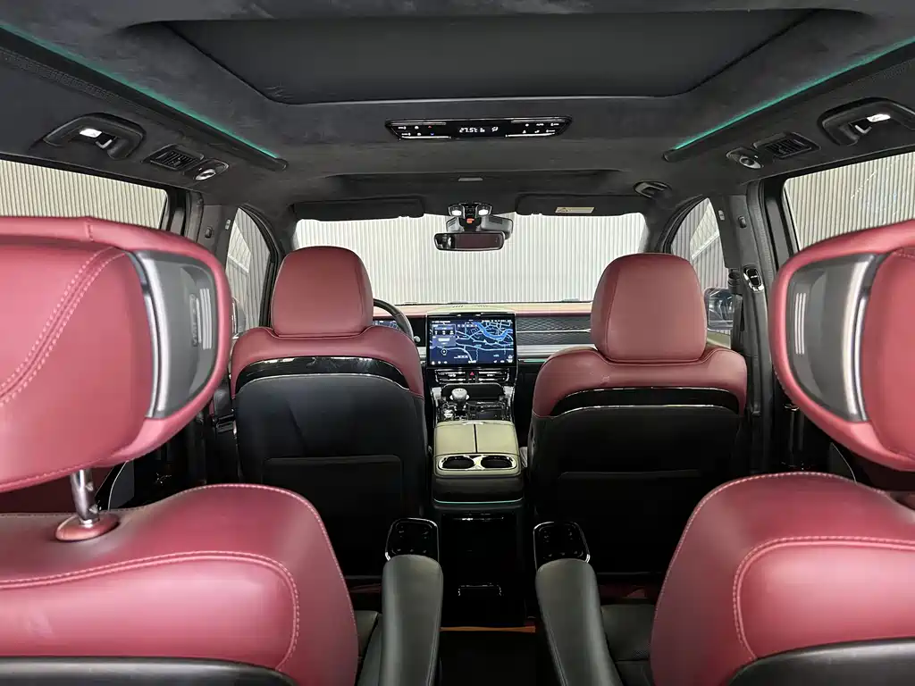 GAC Motor Trumpchi M8 2023 — фото 15