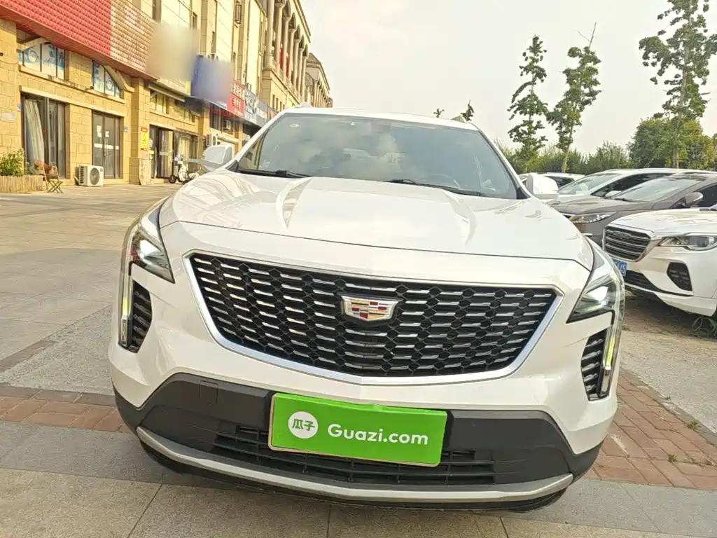 Cadillac XT4 2021 — фото 3