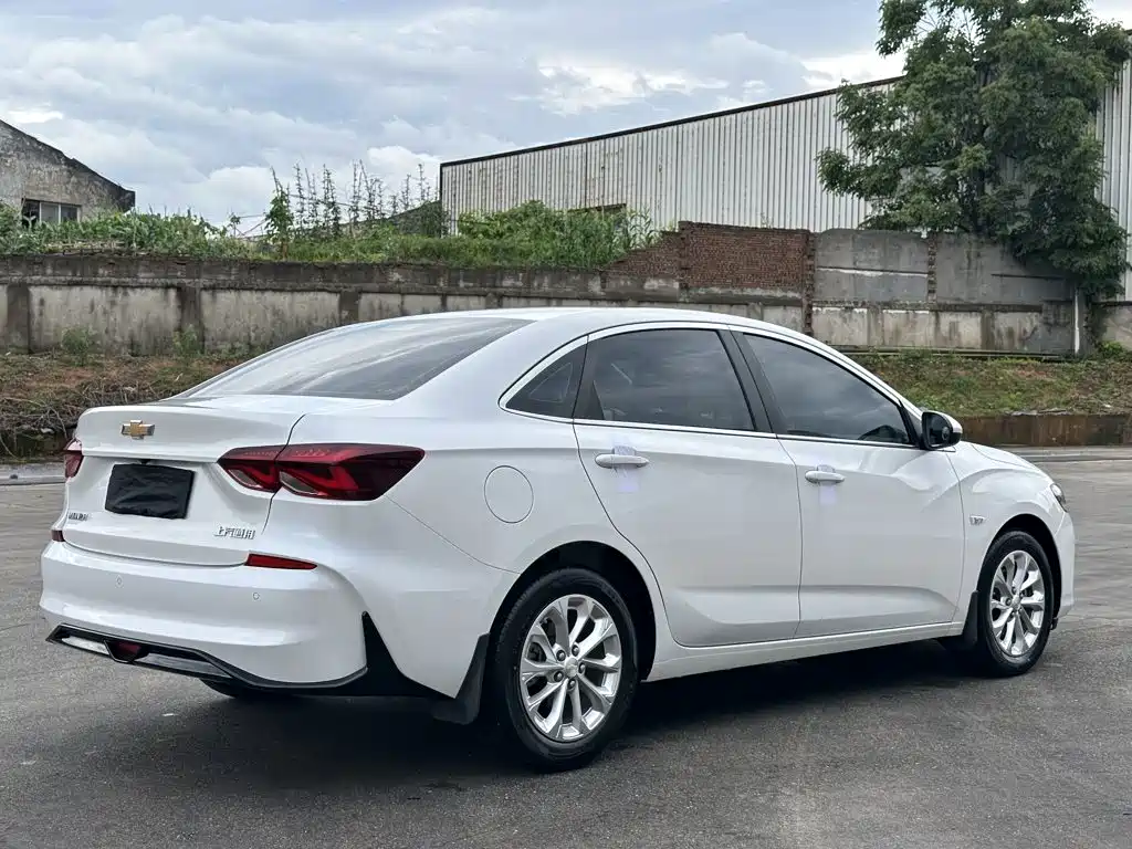 Chevrolet Cruze 2024