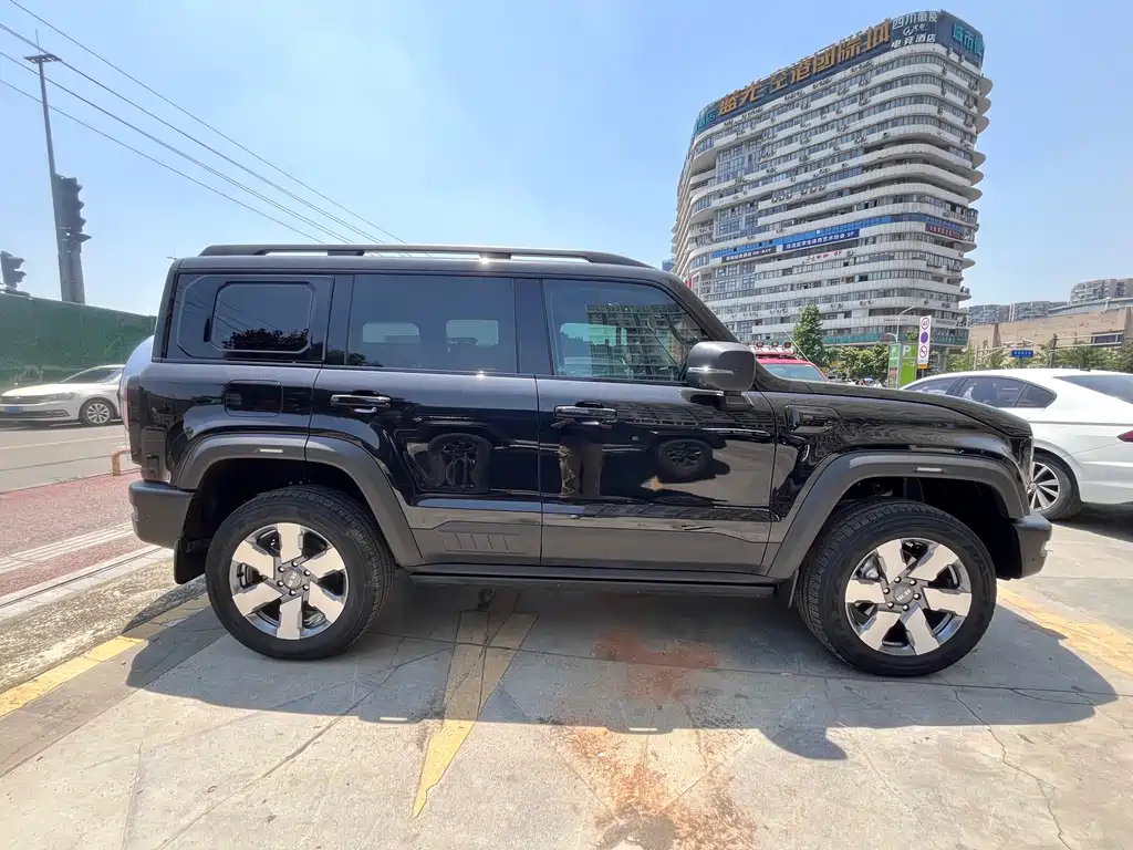 Beijing Off-Road BJ40 EREV 2025
