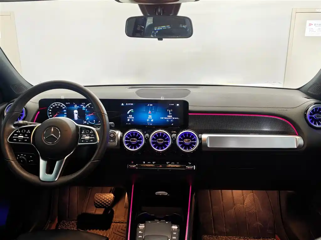Mercedes-Benz GLB 2023 — фото 11