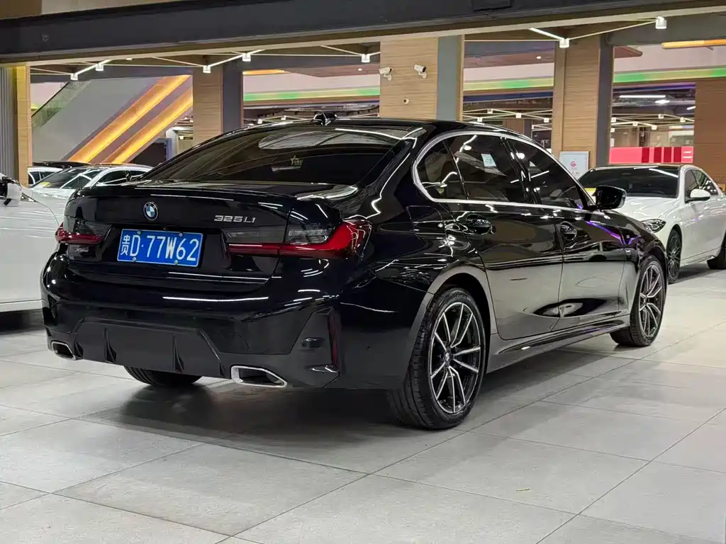 BMW 3 Series 2023