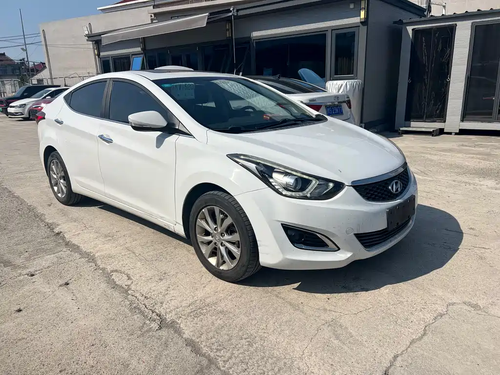 Hyundai Elantra Langdong 2016 — фото 3