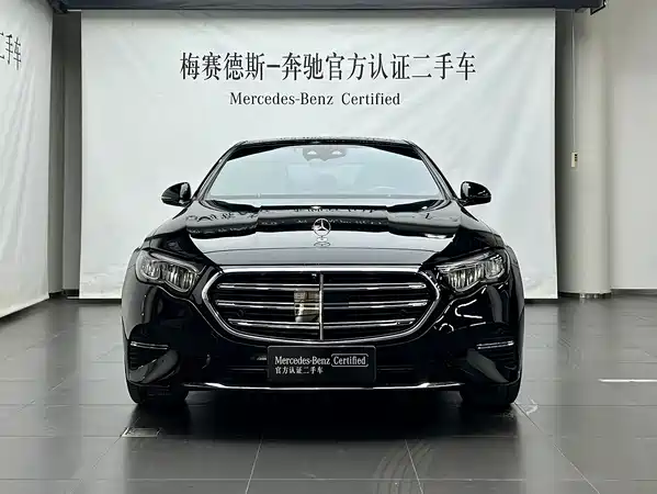Mercedes-Benz E-Class 2024