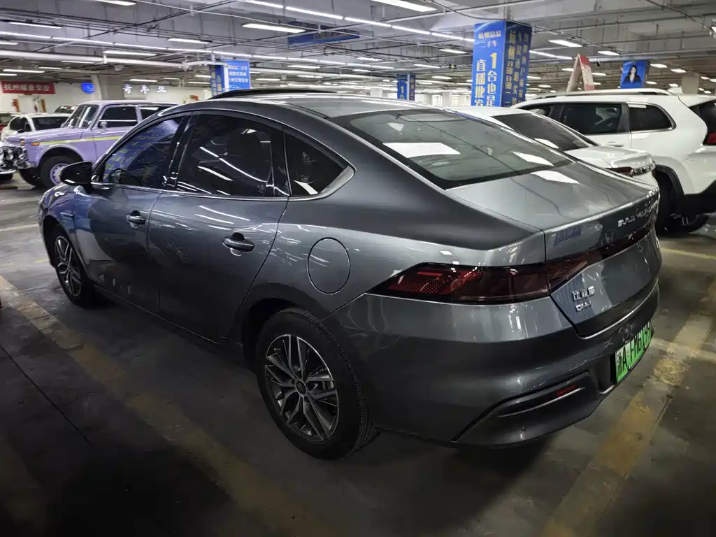 BYD Qin PLUS 2022 — фото 8