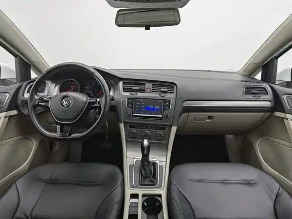 Volkswagen Golf 2014