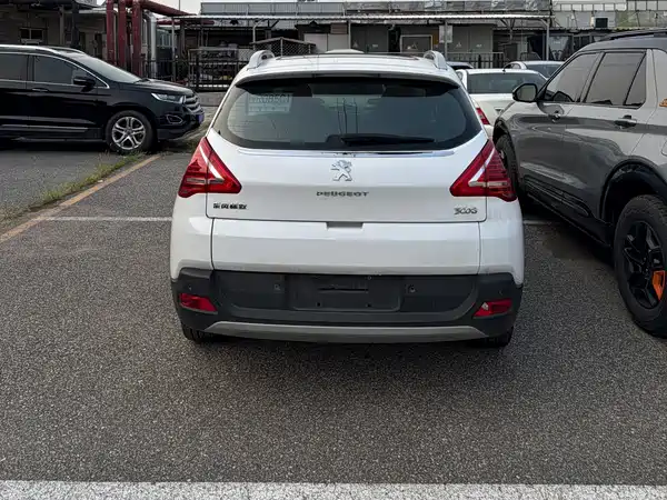 Peugeot 3008 2015