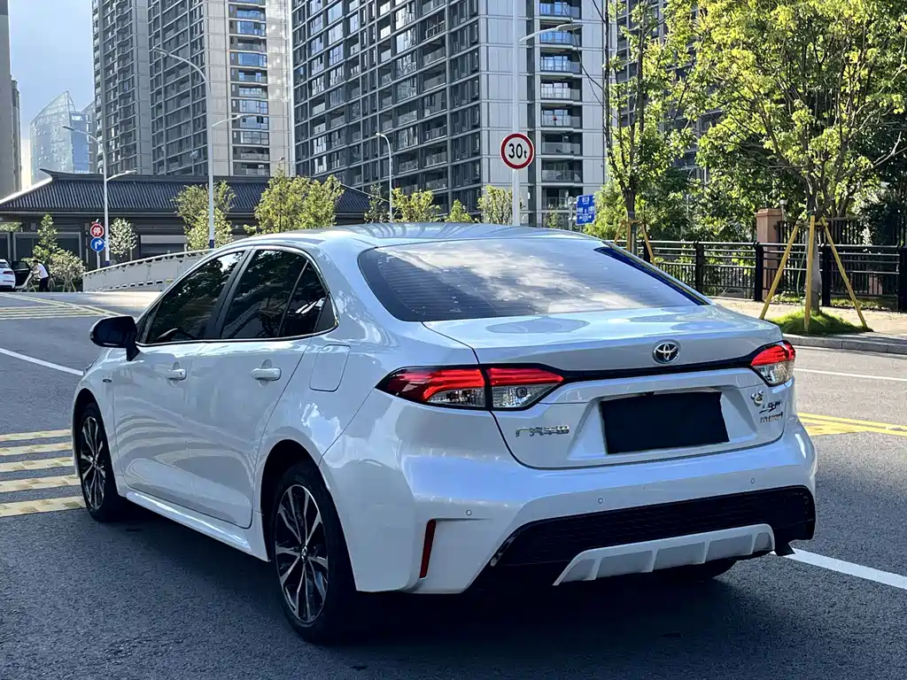 Toyota Levin 2022 — фото 11