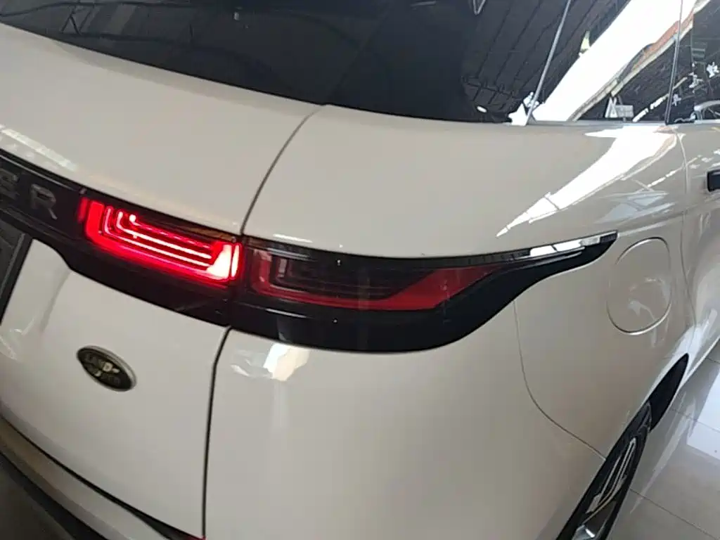 Land Rover Evoque 2020 — фото 8