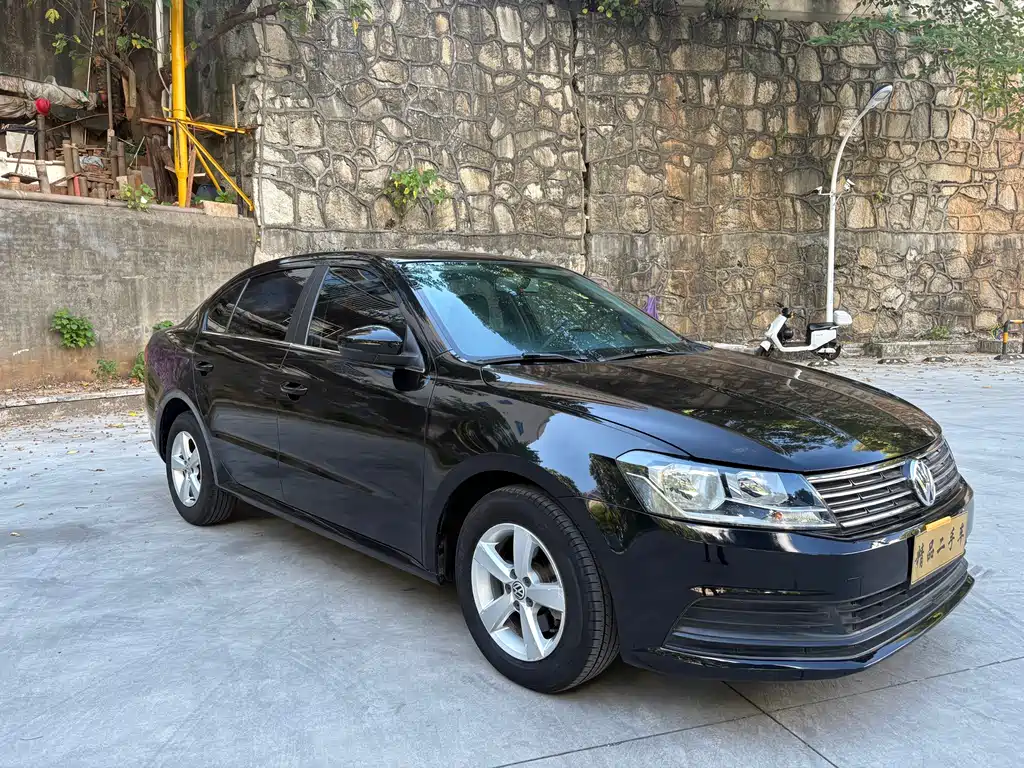 Volkswagen Lavida 2016