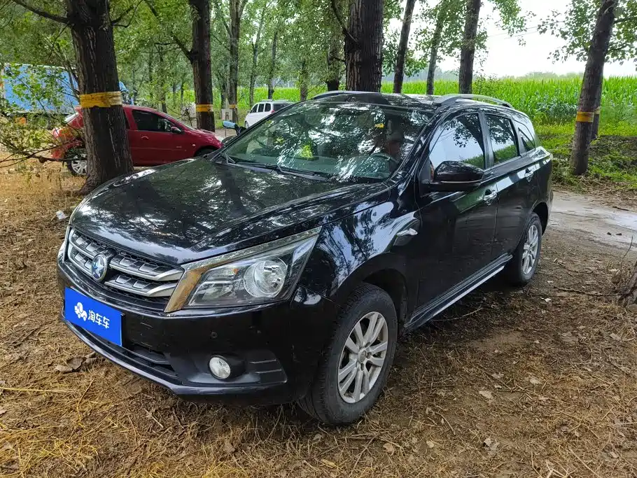 Venucia T70 2017