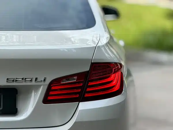 BMW 5 Series 2016