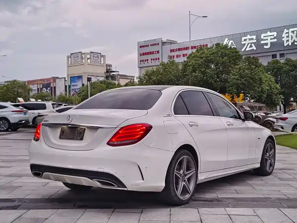 Mercedes-Benz C-Class 2018
