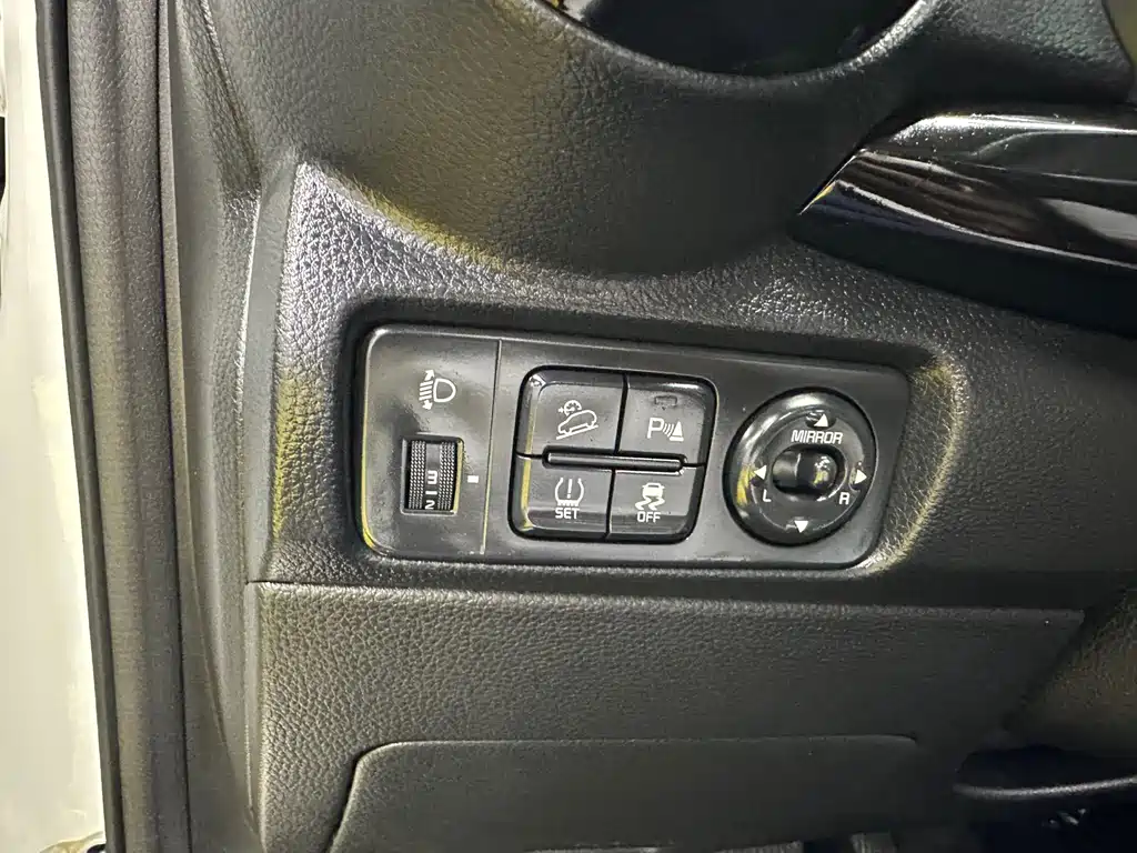 Kia KX1 2022 — фото 13