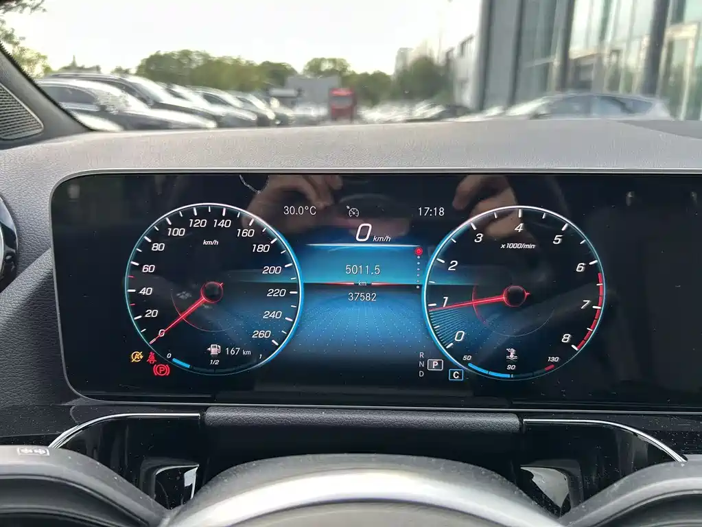Mercedes-Benz B-Class 2020 — фото 17