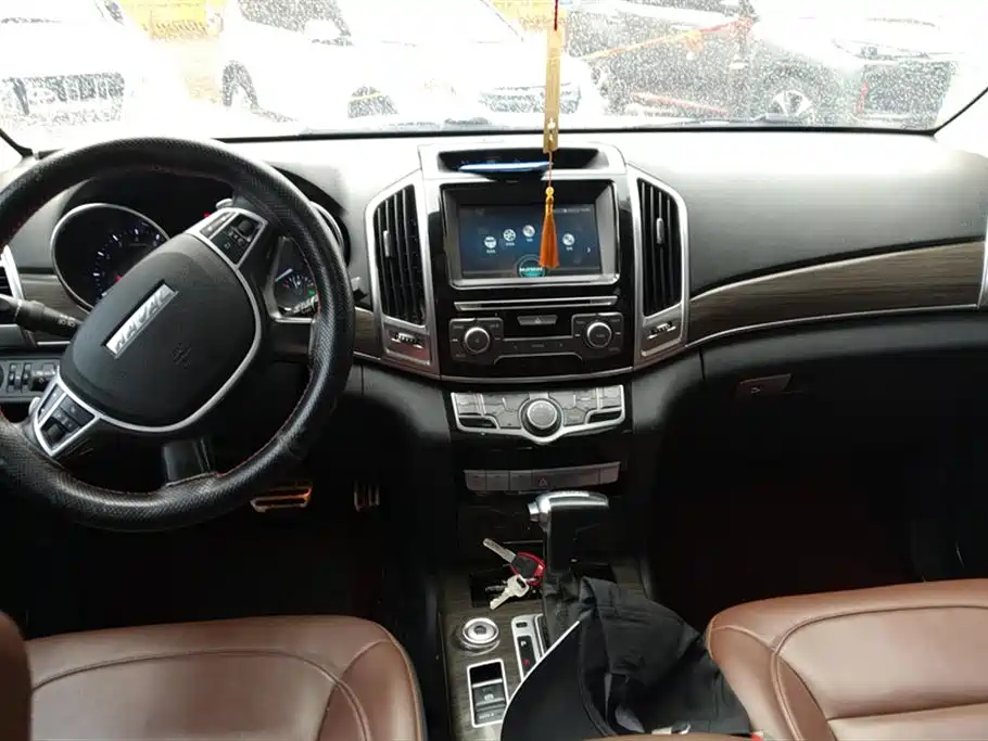 Haval H9 2016 — фото 12