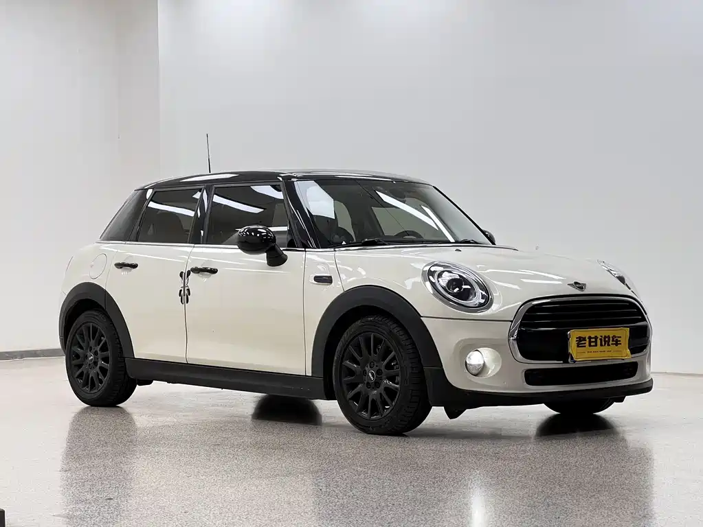 MINI MINI 2019
