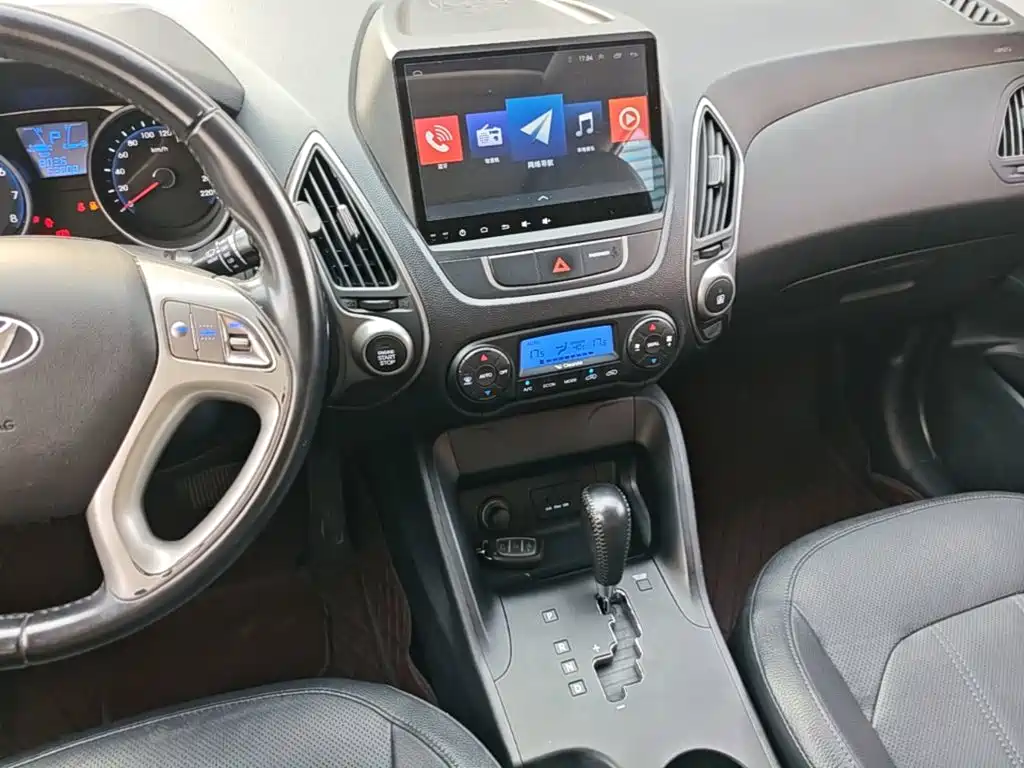 Hyundai ix35 2017 — фото 13