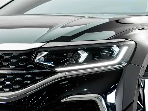 Volkswagen Passat 2023