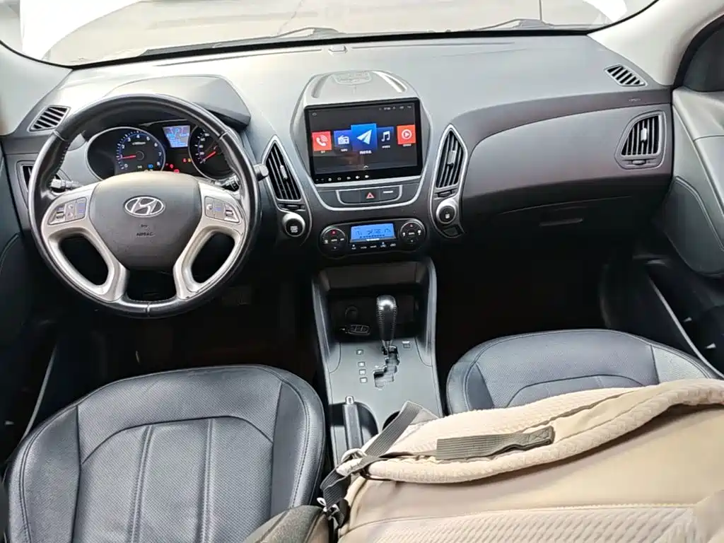 Hyundai ix35 2017 — фото 10