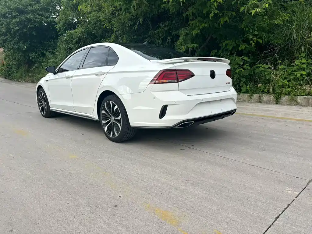 Volkswagen Lamando 2017