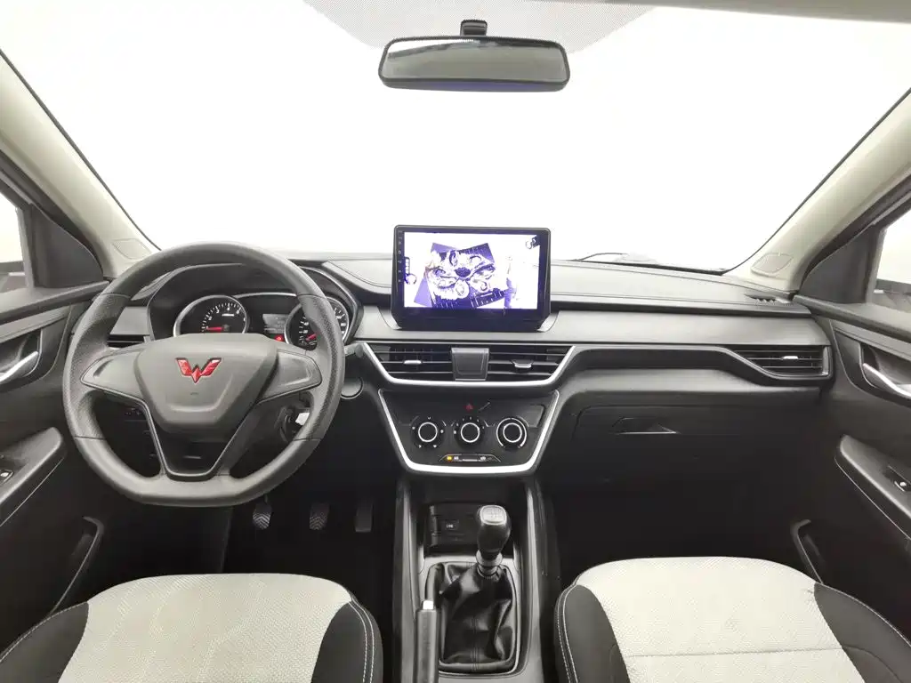 Wuling Hongguang S3 2023