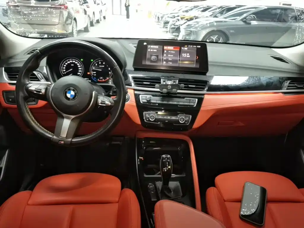 BMW X2 2023 — фото 10