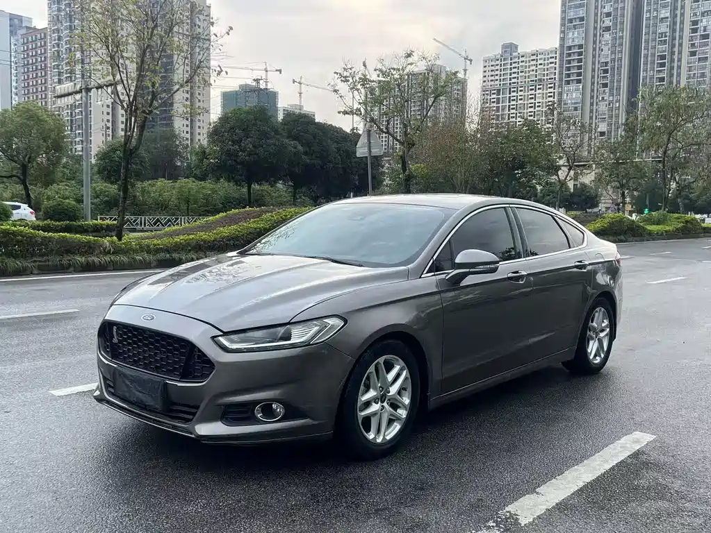 Ford Mondeo 2015 — фото 1