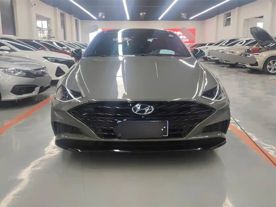Hyundai Sonata 2022 — фото 2