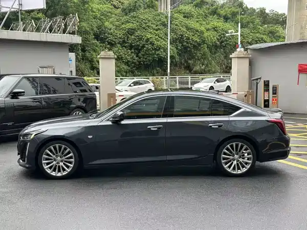 Cadillac CT5 2021
