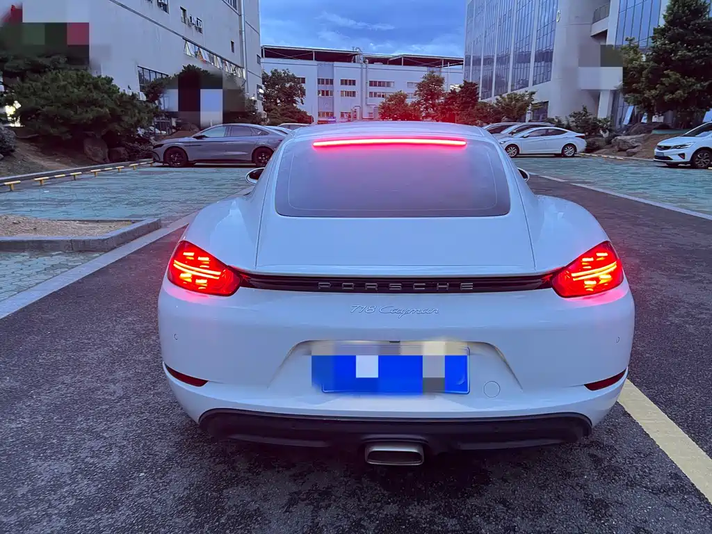 Porsche 718 2022 — фото 14