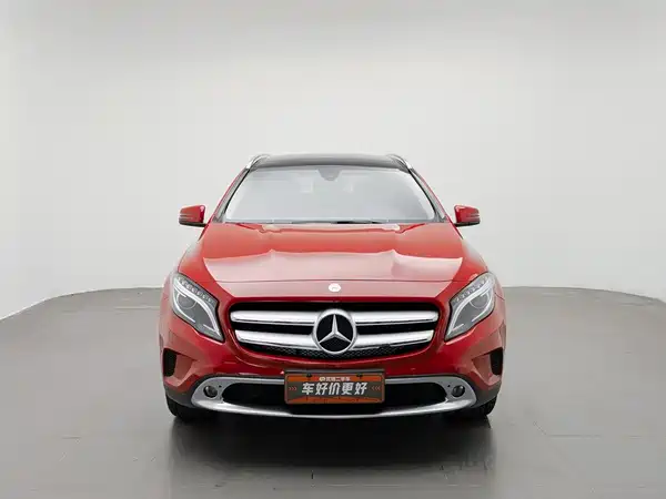 Mercedes-Benz GLA 2016