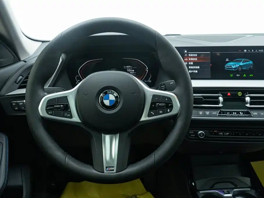 BMW 2 Series 2025 — фото 19