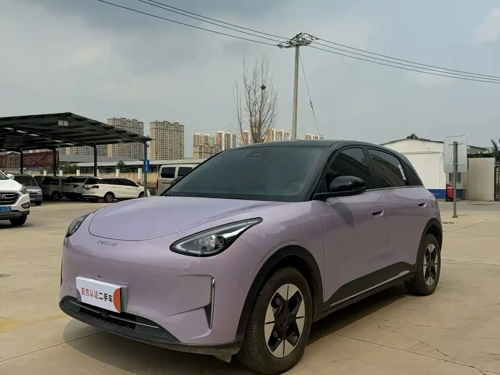 Geely Galaxy Starwish 2025 — фото 1