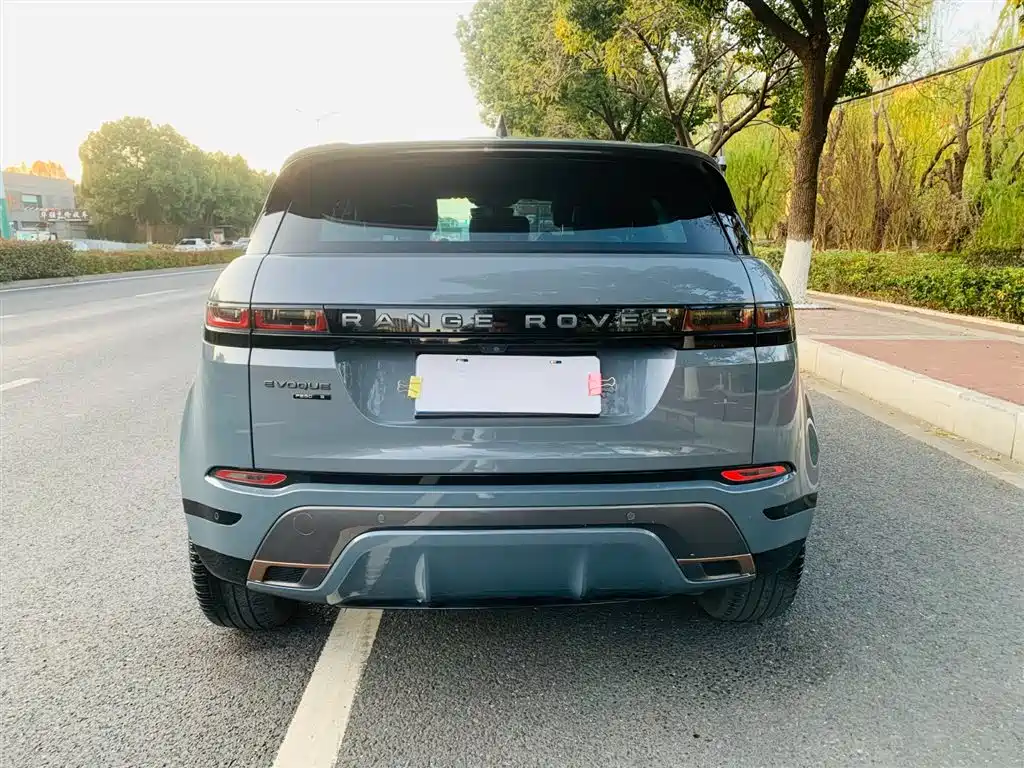 Land Rover Evoque 2021 — фото 8