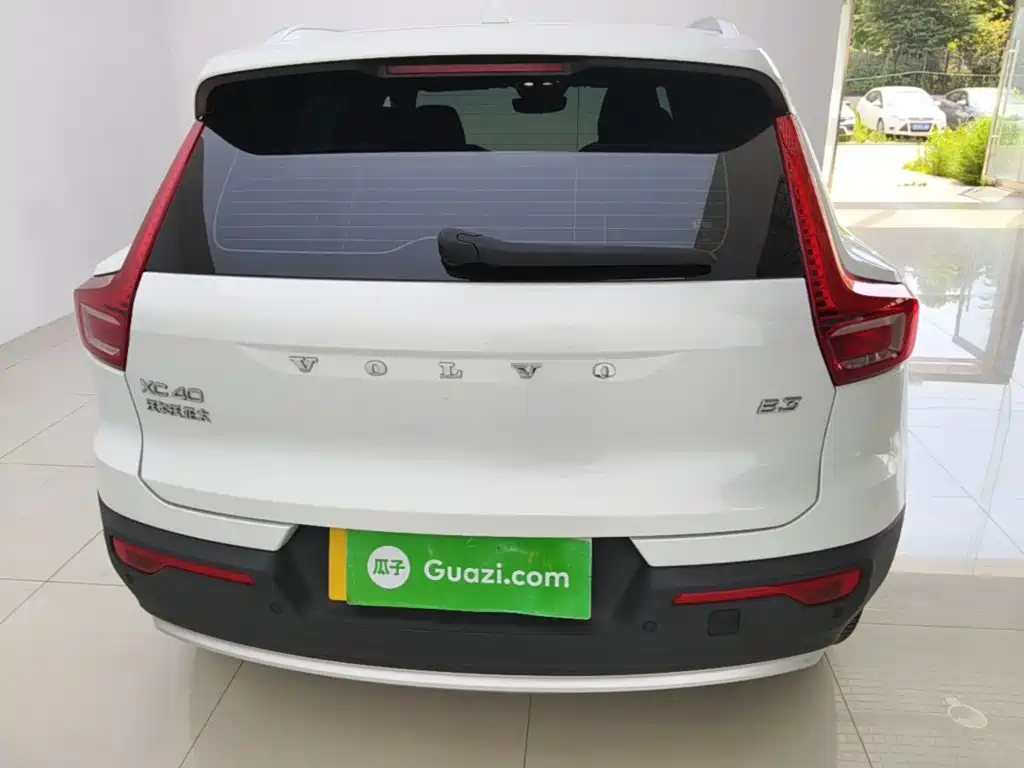 Volvo XC40 2024