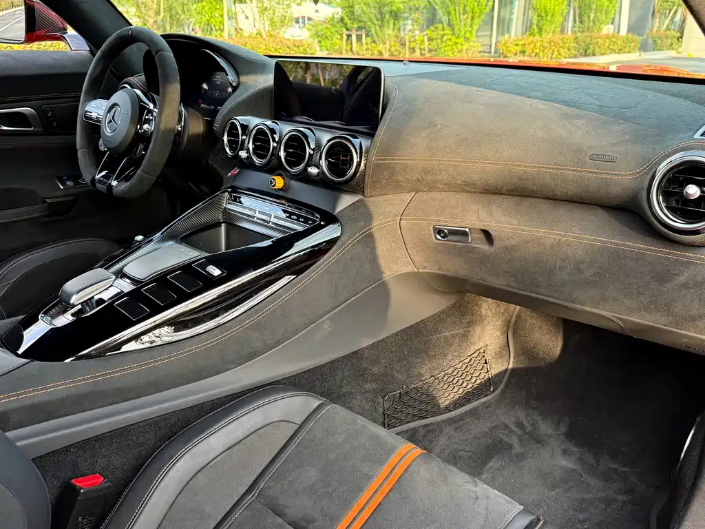 Mercedes-Benz AMG GT 2023 — фото 4