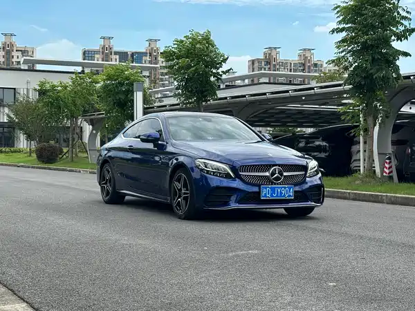 Mercedes-Benz C-Class 2020