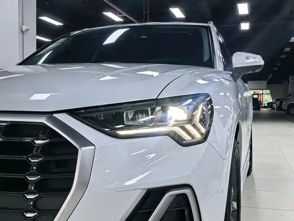 Audi Q3 2023