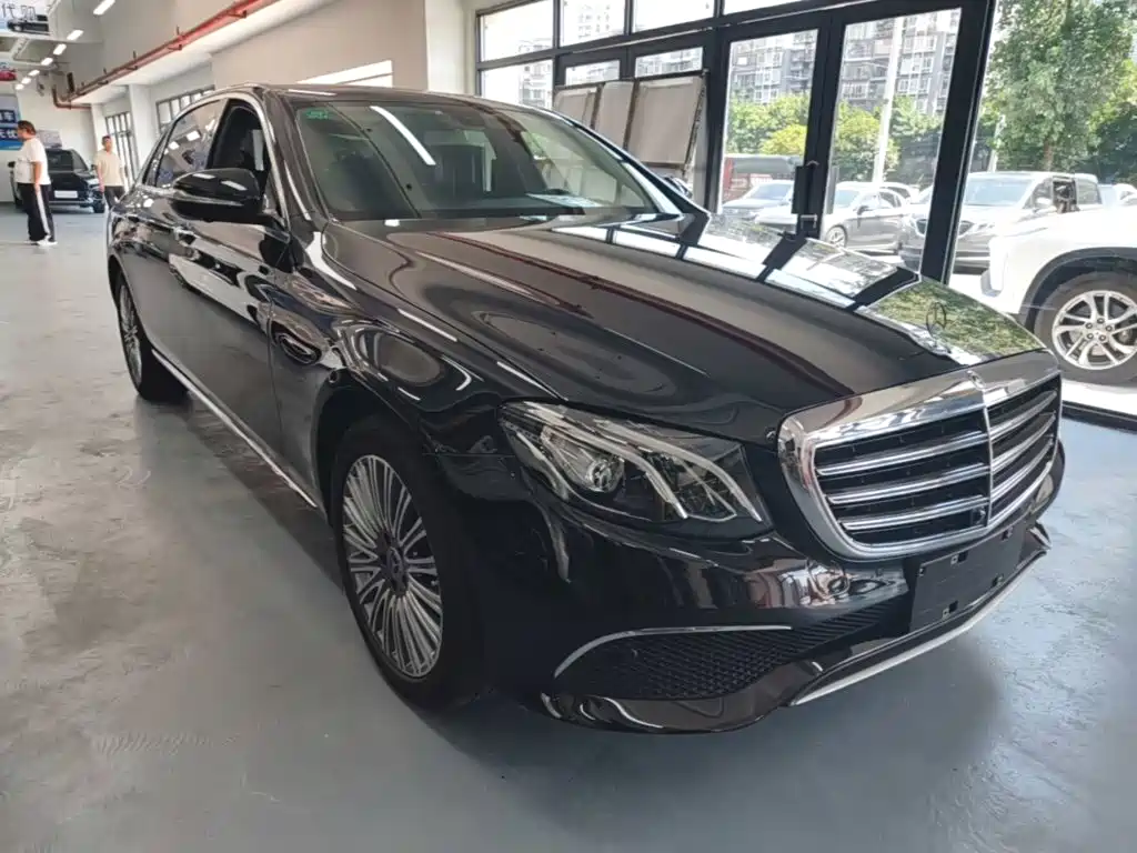 Mercedes-Benz E-Class 2020 — фото 4