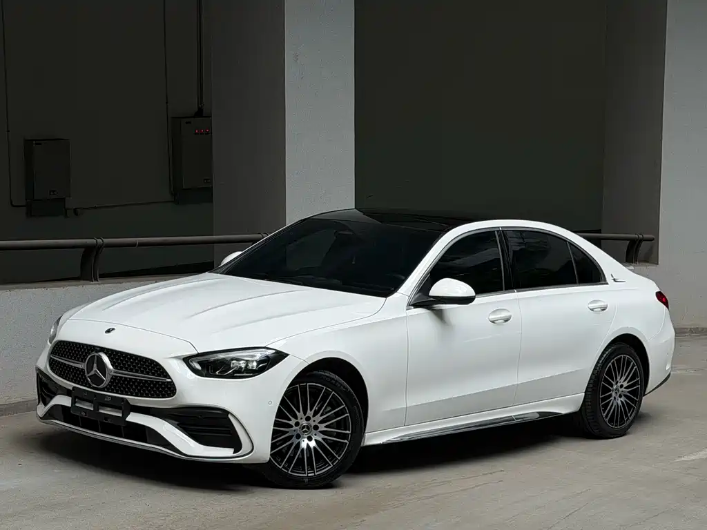 Mercedes-Benz C-Class 2023 — фото 1