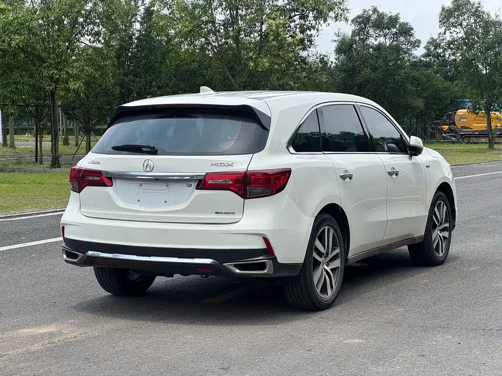 Acura MDX 2018 — фото 9
