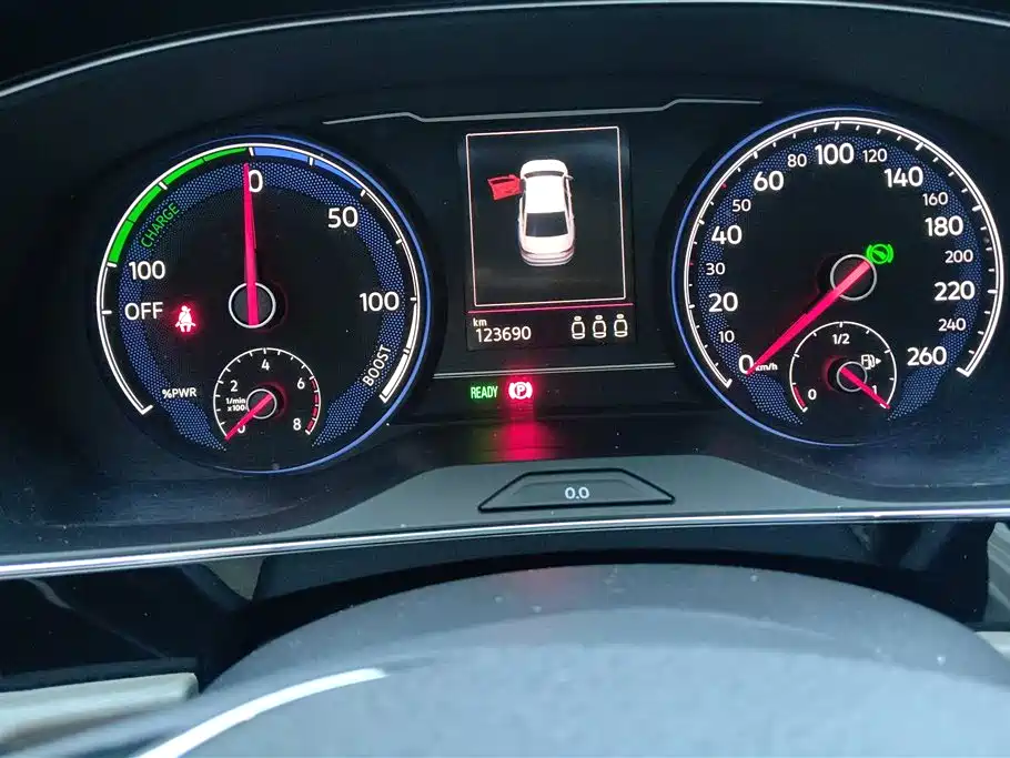 Volkswagen Passat PHEV 2021 — фото 14
