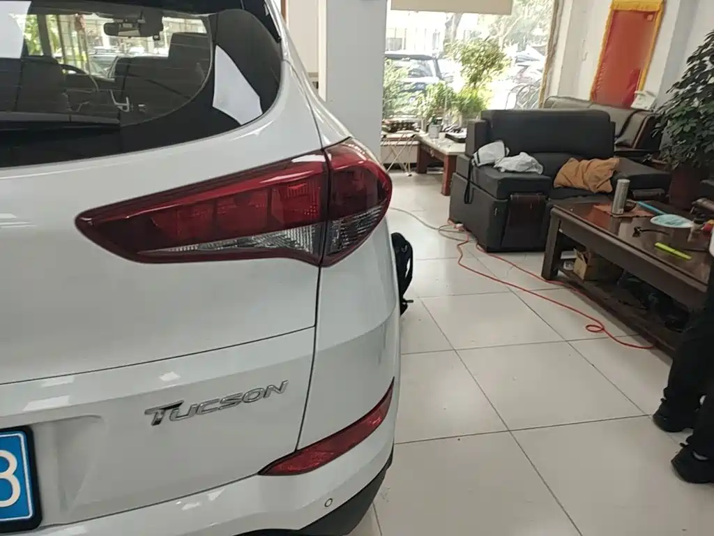 Hyundai Tucson 2016 — фото 8